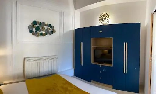 Elegant Au Coeur De * Кабур