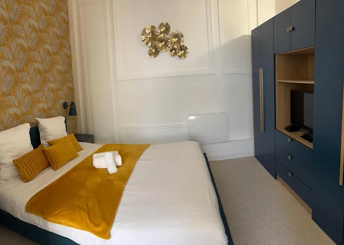 Elegant Au Coeur De * Кабур