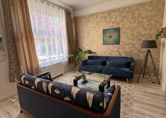 Elegant Au Coeur De * Кабур