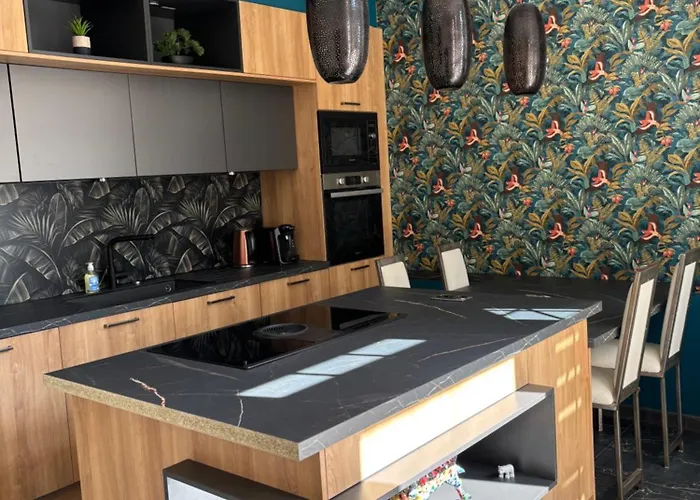 Elegant Au Coeur De * Кабур